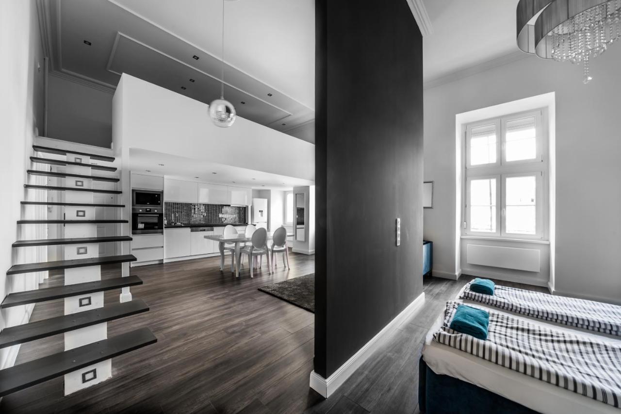Kiraly 28-1 Entire Aircon Center Apartment Budapest Luaran gambar