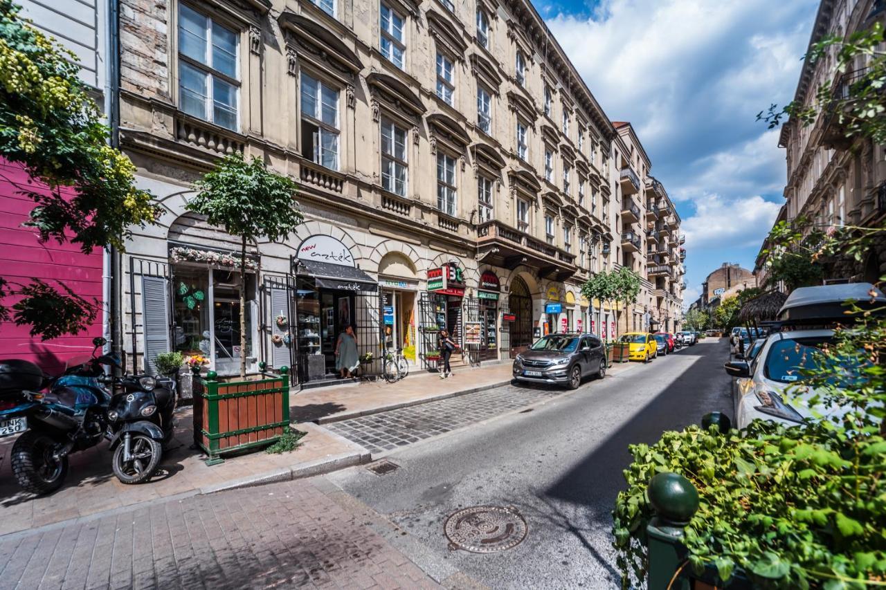 Kiraly 28-1 Entire Aircon Center Apartment Budapest Luaran gambar